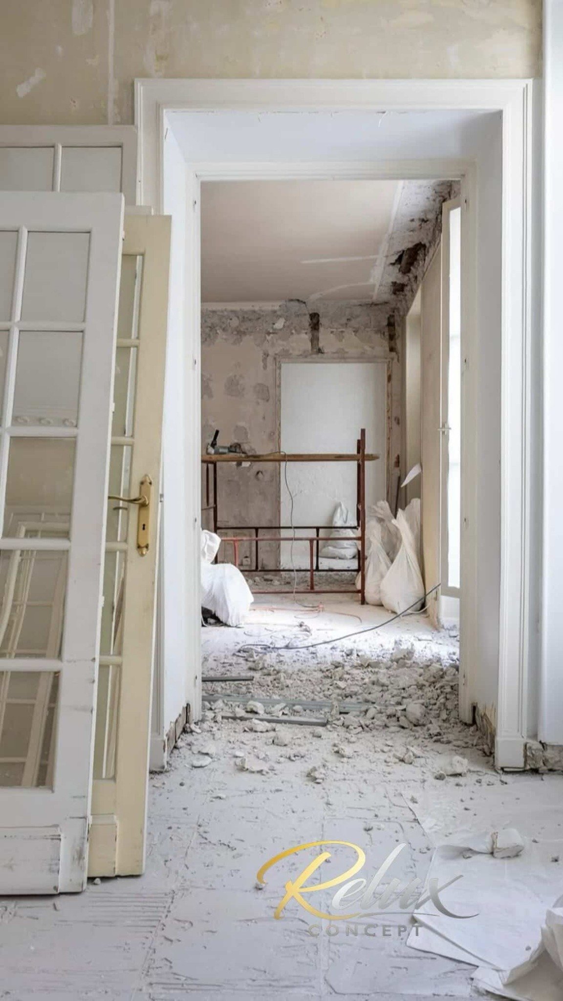 Stan u fazi rušenja i pripreme za kompletnu adaptaciju